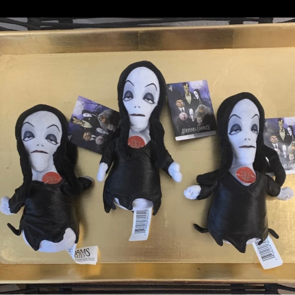 The Addams Family Morticia 6" Musical Squeezer Plush Plays Theme Song NWT